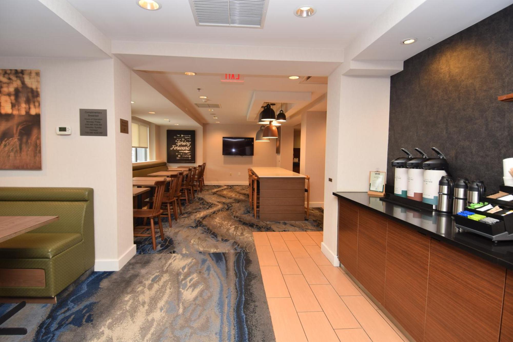 Fairfield By Marriot Hotel
